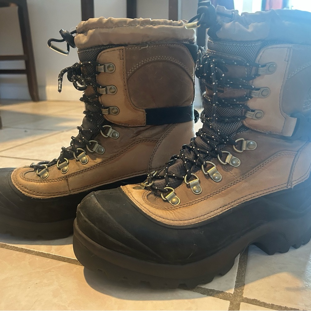 Sorel Men's Brown and Black Boots - Picture 5 of 5